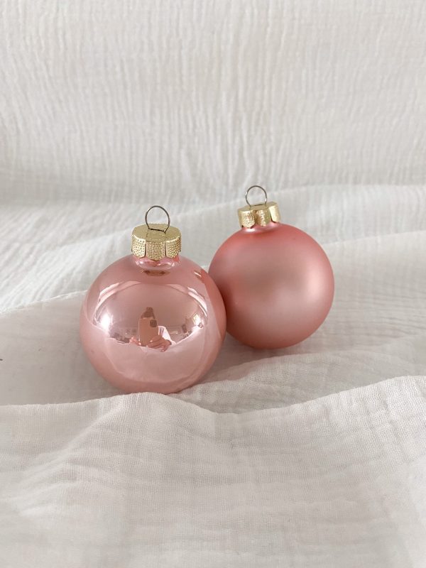 Personalisierte Kugeln rosa