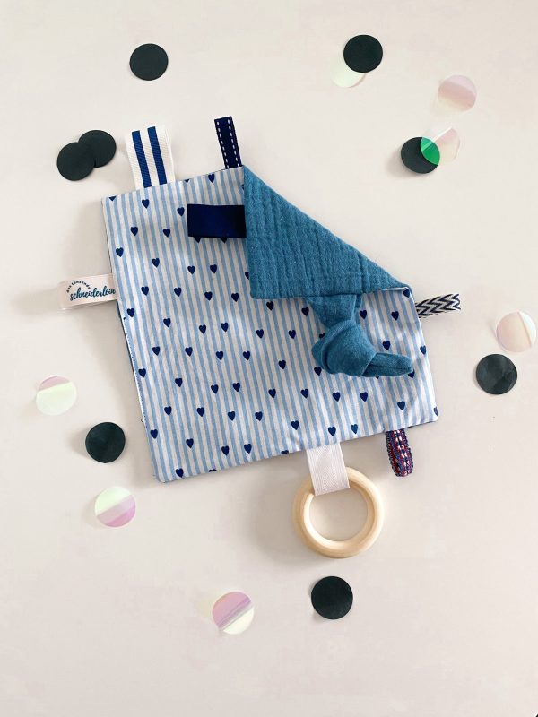 Knistertuch heart and stripes