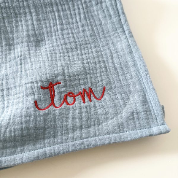 Nuschi Tom